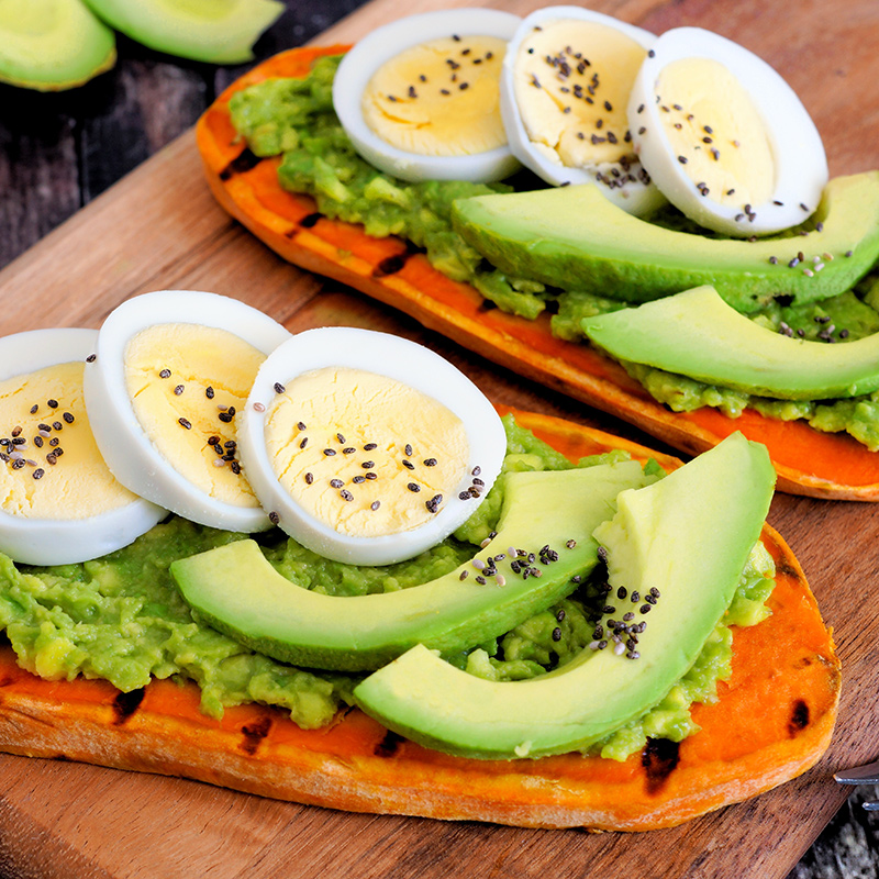 avocat-oeuf